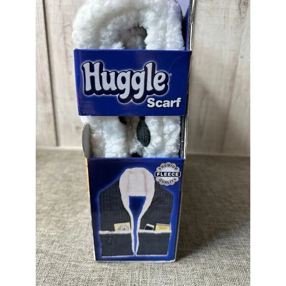 Huggle The Ultra Plush Blanket Scarf Charcoal Gray w/ Large Pockets & Reversible - Picture 5 of 5